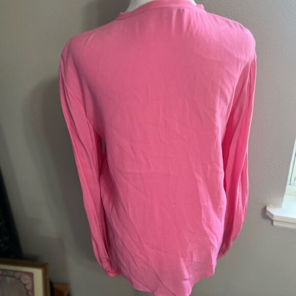 Diane von Furstenberg Tie Neck Blouse 4
Pink Oversized - Picture 12 of 13
